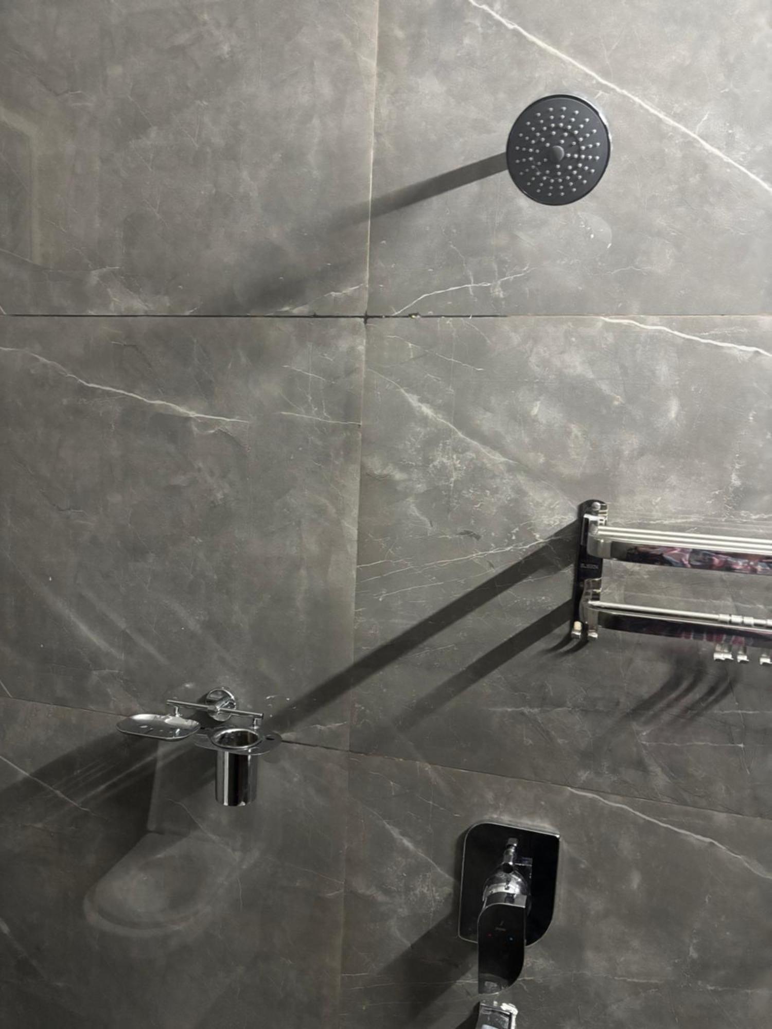 Nest Inn Homestay Тирупати Екстериор снимка