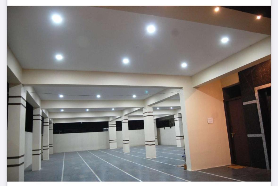 Nest Inn Homestay Тирупати Екстериор снимка
