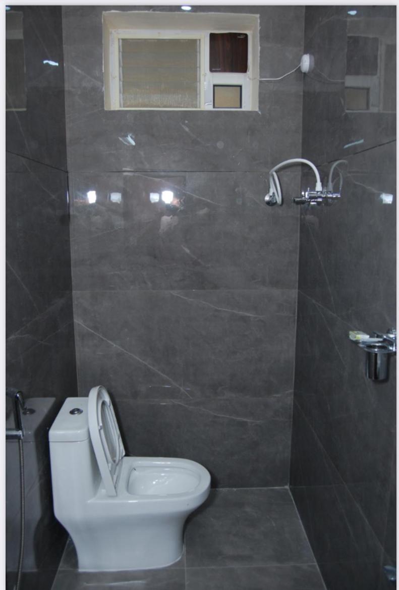 Nest Inn Homestay Тирупати Екстериор снимка