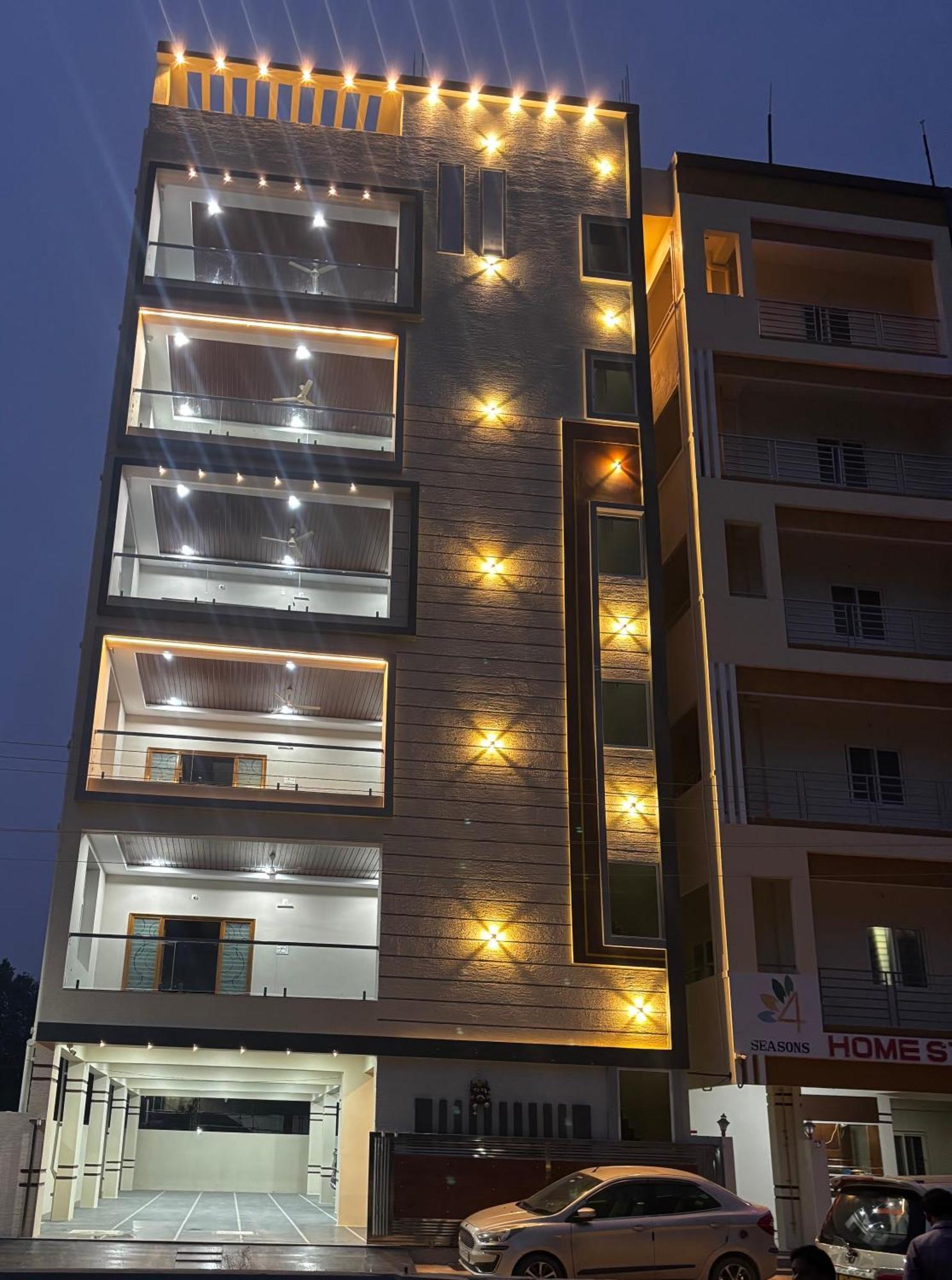 Nest Inn Homestay Тирупати Екстериор снимка
